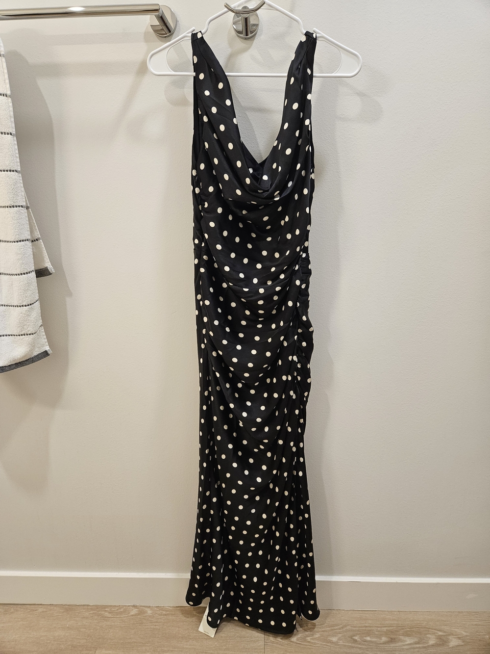 Abercrombie & Fitch Polka Dot Formal Maxi Dress - Picture 2 of 10